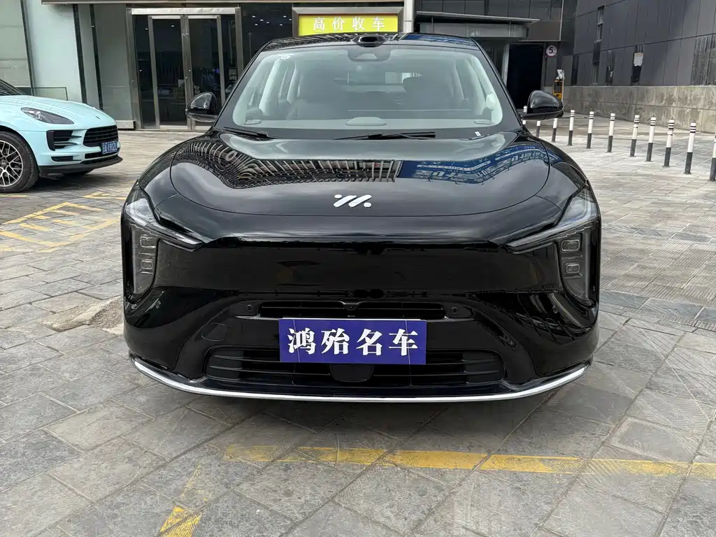 Zhiji Auto Zhiji LS6 2026 Range Extender 66 Max+ 2025 - thumbnail 2