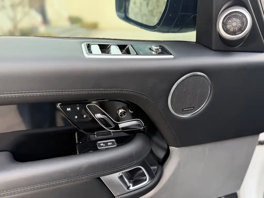 Land Rover Range Rover 2018 3.0 SC V6 Autobiography 2018 - thumbnail 9