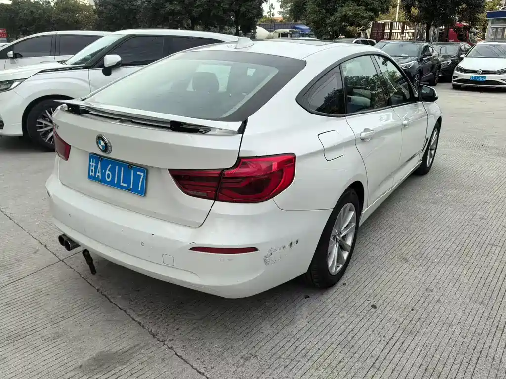 BMW BMW 3 Series GT 2018 320i Fashion Edition 2019 - thumbnail 3
