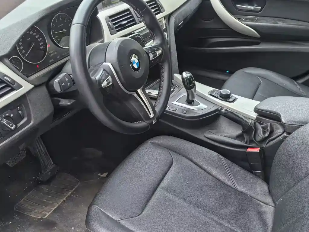BMW BMW 3 Series GT 2018 320i Fashion Edition 2019 - thumbnail 7