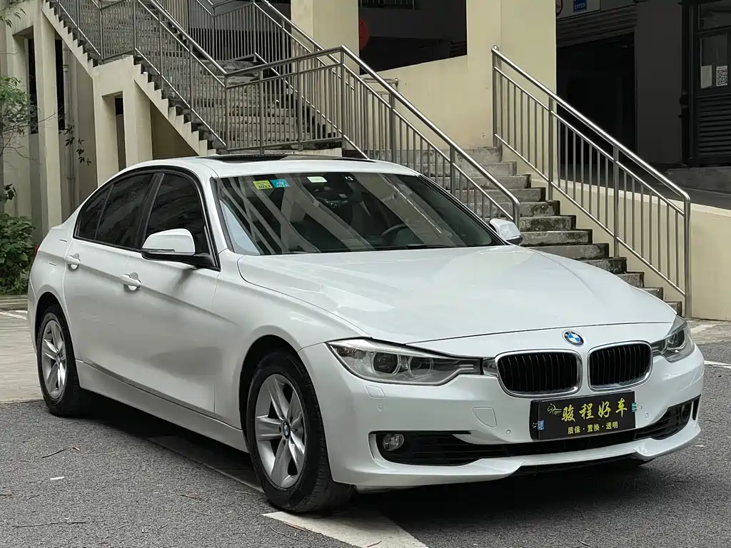 BMW BMW 3 Series 2015 320i Sport Line 2015 - thumbnail 3