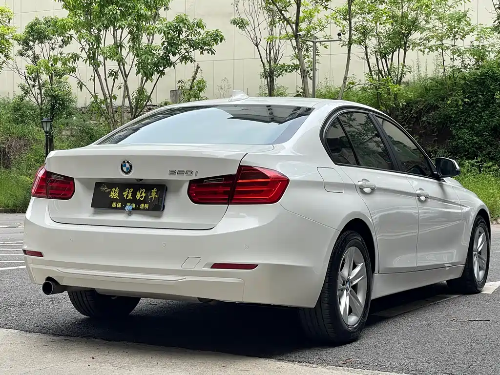 BMW BMW 3 Series 2015 320i Sport Line 2015 - thumbnail 7