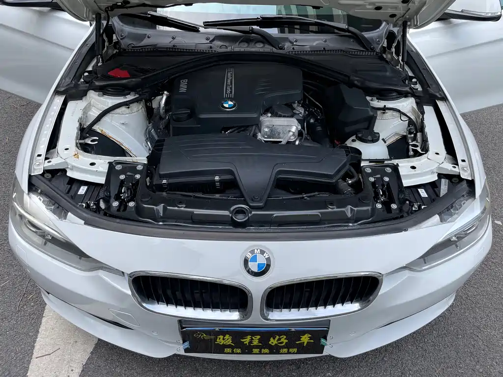 BMW BMW 3 Series 2015 320i Sport Line 2015 - thumbnail 9