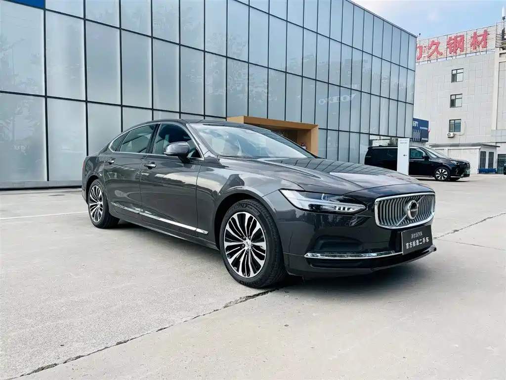 Volvo Volvo S90 2024 B5 Momentum Luxury Edition 2024 - thumbnail 8