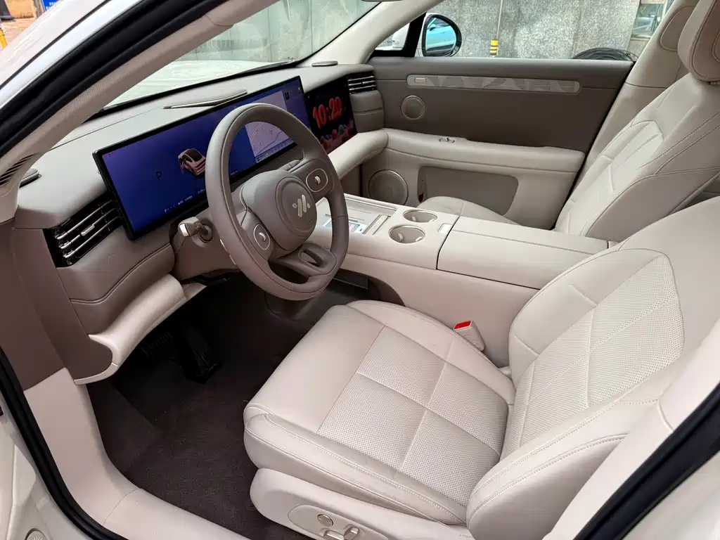 Zhiji Auto Zhiji LS6 2026 Range Extender 52 Max 2025 - thumbnail 5