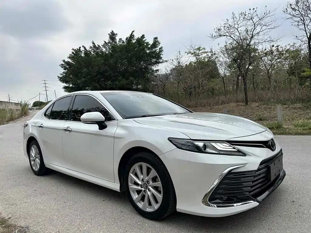 Toyota Toyota Camry 2021 2.0G Luxury Edition 2022 - thumbnail 3