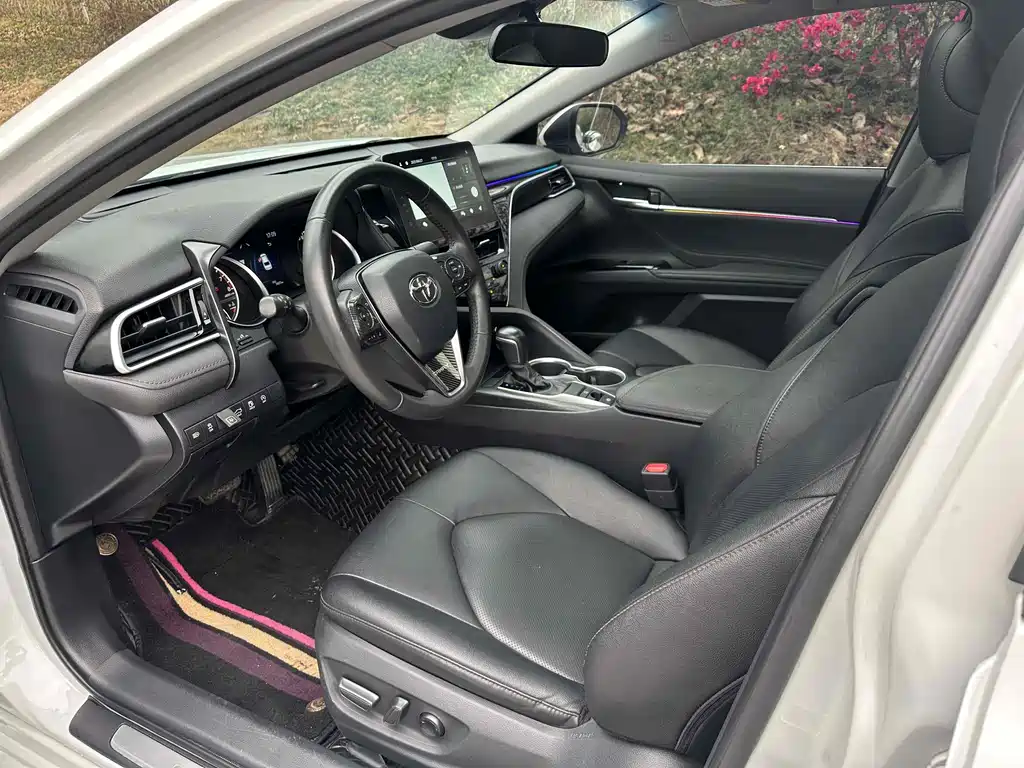 Toyota Toyota Camry 2021 2.0G Luxury Edition 2022 - thumbnail 4