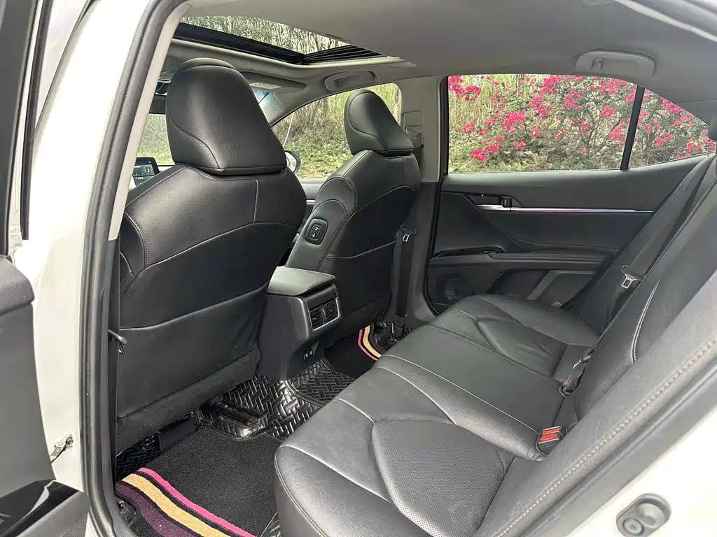 Toyota Toyota Camry 2021 2.0G Luxury Edition 2022 - thumbnail 6