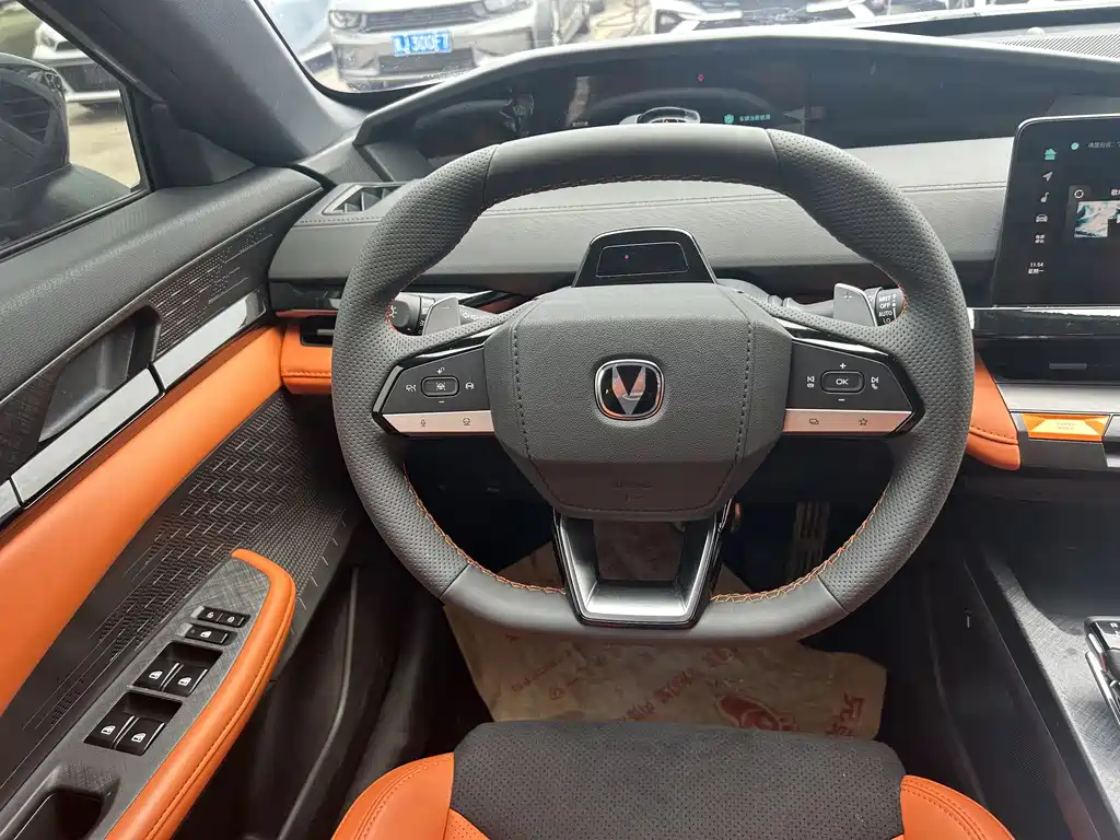 Changan Changan UNI-V 2023 1.5T Sport Edition 2023 - thumbnail 22