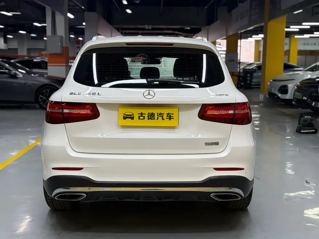 Mercedes-Benz Mercedes-Benz GLC 2019 GLC 260 L 4MATIC Sport Edition 2019 - thumbnail 6