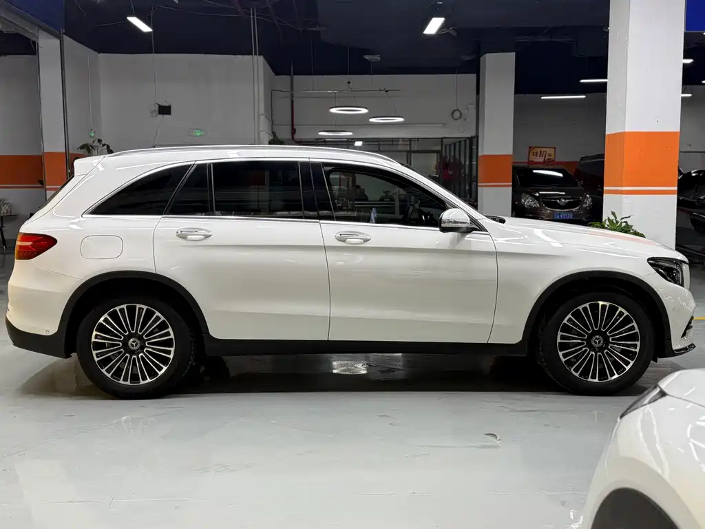 Mercedes-Benz Mercedes-Benz GLC 2019 GLC 260 L 4MATIC Sport Edition 2019 - thumbnail 8