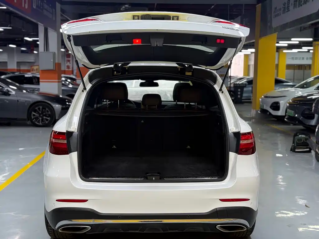 Mercedes-Benz Mercedes-Benz GLC 2019 GLC 260 L 4MATIC Sport Edition 2019 - thumbnail 26