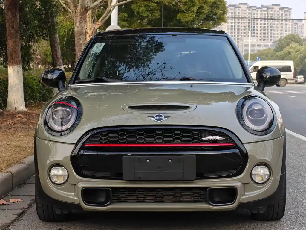 MINI MINI 2019 2.0T COOPER S 60th Anniversary Edition Five-Door 2019 - thumbnail 2