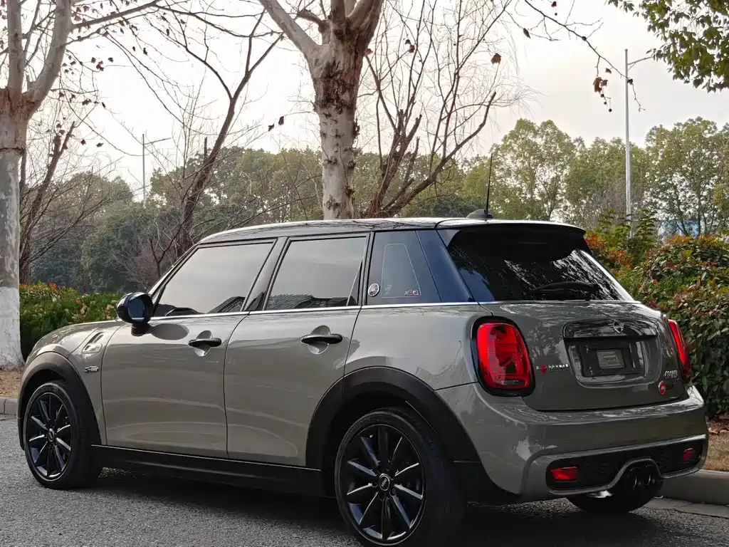 MINI MINI 2019 2.0T COOPER S 60th Anniversary Edition Five-Door 2019 - thumbnail 8
