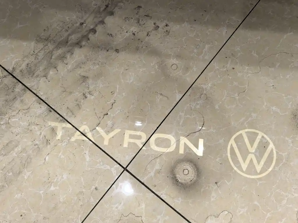 Volkswagen Tayron 2023 280TSI Front-Wheel Drive Luxury Plus Advanced Edition 2022 - thumbnail 14