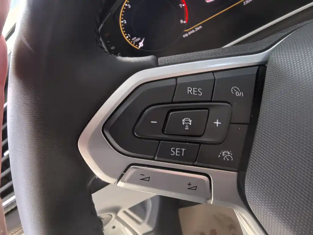 Volkswagen Tayron 2023 280TSI Front-Wheel Drive Luxury Plus Advanced Edition 2022 - thumbnail 19