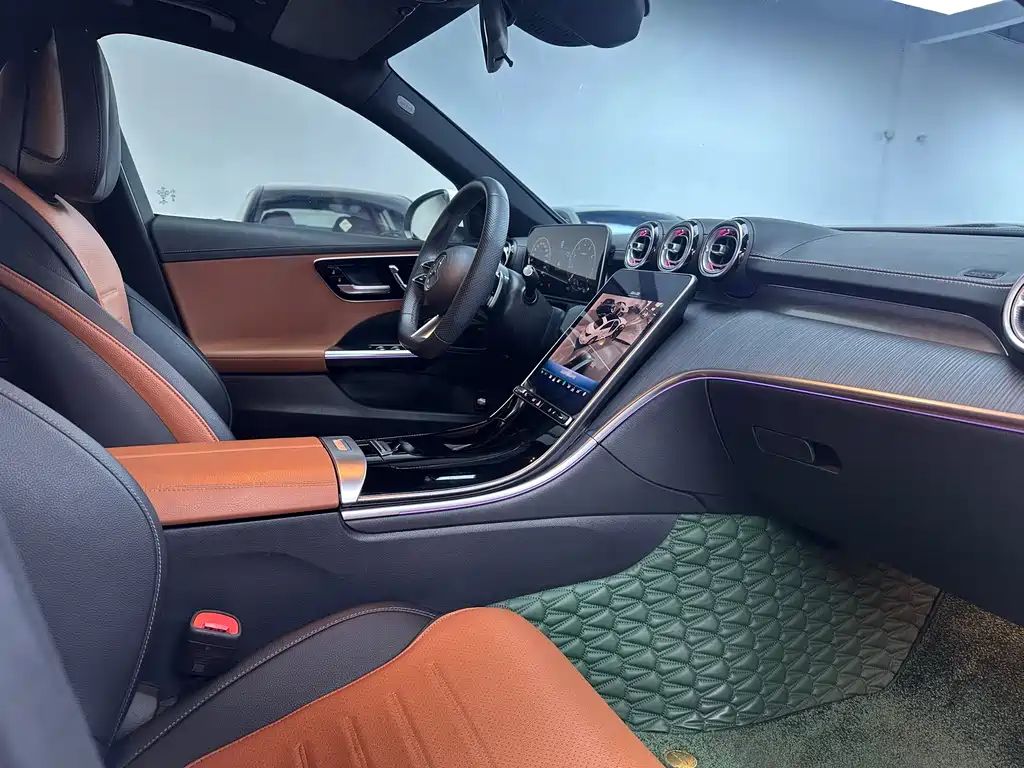 Mercedes-Benz Mercedes-Benz C-Class 2022 C 260 L Sport Edition 2022 - thumbnail 11