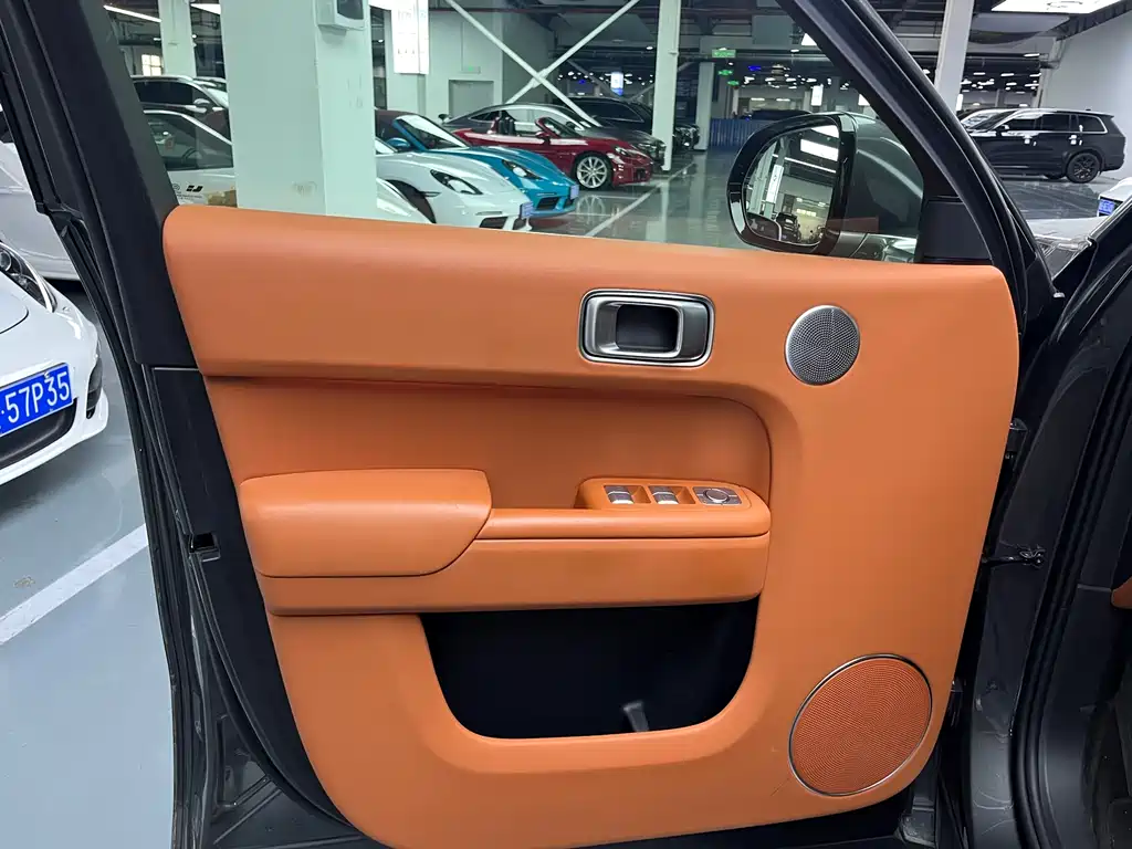 Li Auto Li L8 2023 Pro 2023 - thumbnail 8