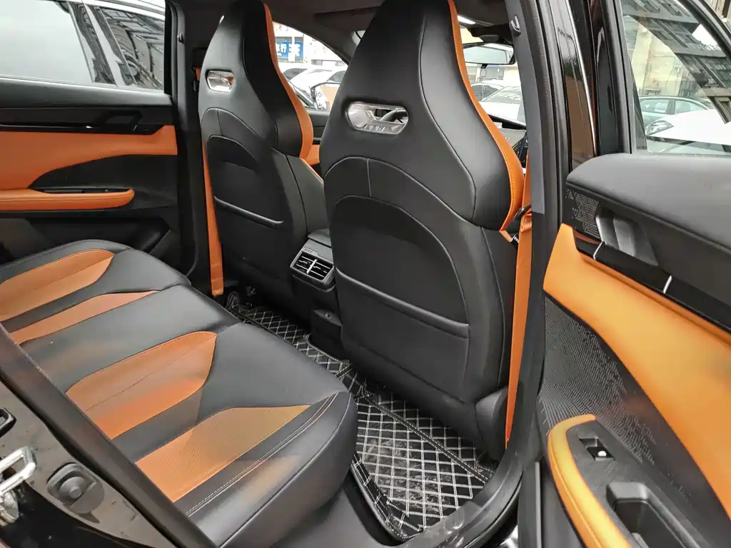 Changan Changan UNI-V 2023 1.5T Sport Edition 2023 - thumbnail 4