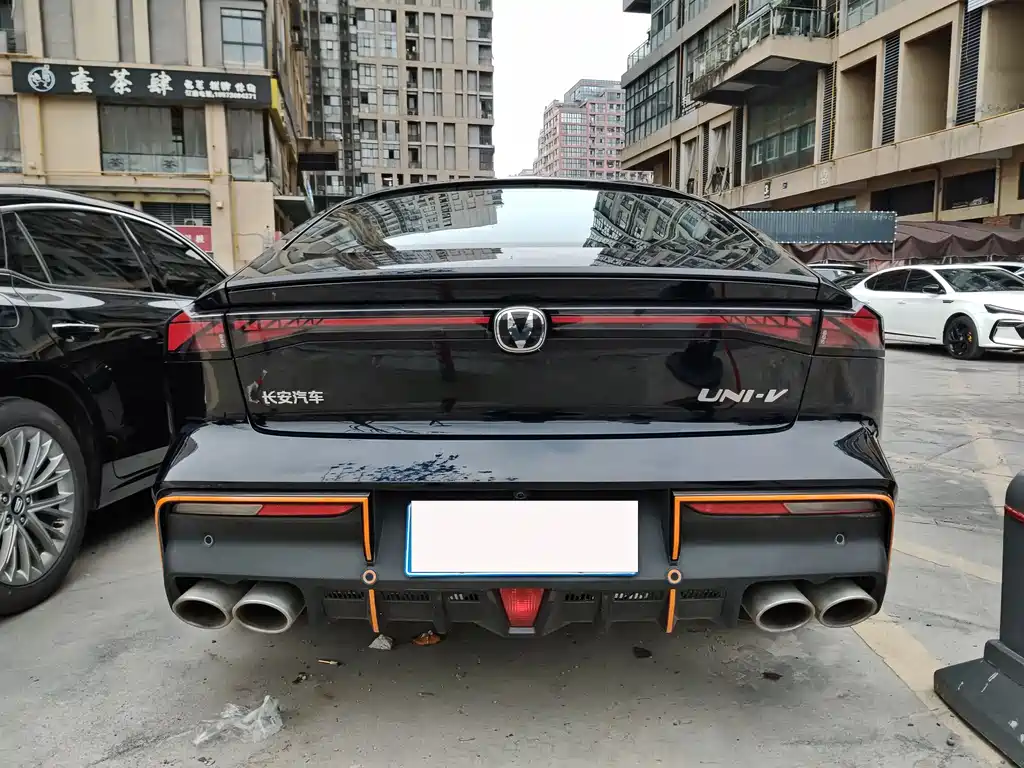Changan Changan UNI-V 2023 1.5T Sport Edition 2023 - thumbnail 14