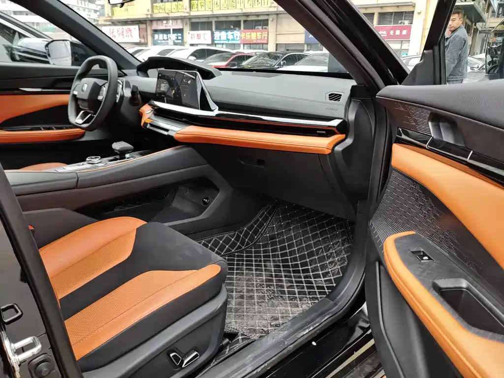 Changan Changan UNI-V 2023 1.5T Sport Edition 2023 - thumbnail 22