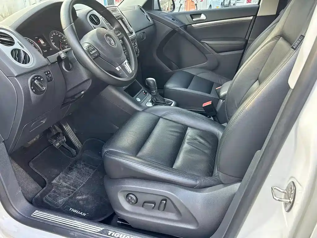 Volkswagen Volkswagen Tiguan 2015 1.8TSI Automatic 2WD Luxury Edition 2015 - thumbnail 6