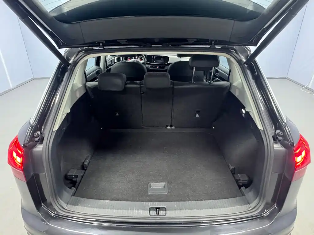 Volkswagen Tayron 2022 280TSI Front-Wheel Drive Luxury Intelligent Connectivity Edition 2022 - thumbnail 13