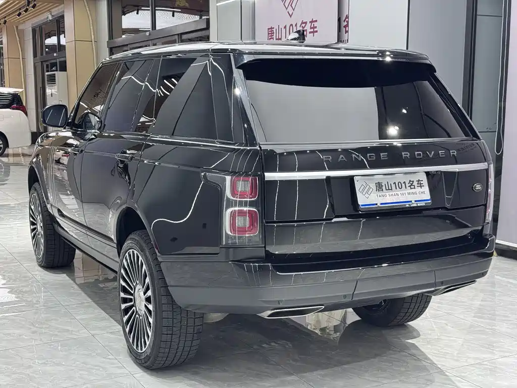 Land Rover Range Rover 2021 3.0 L6 Heritage Edition 2021 - thumbnail 9