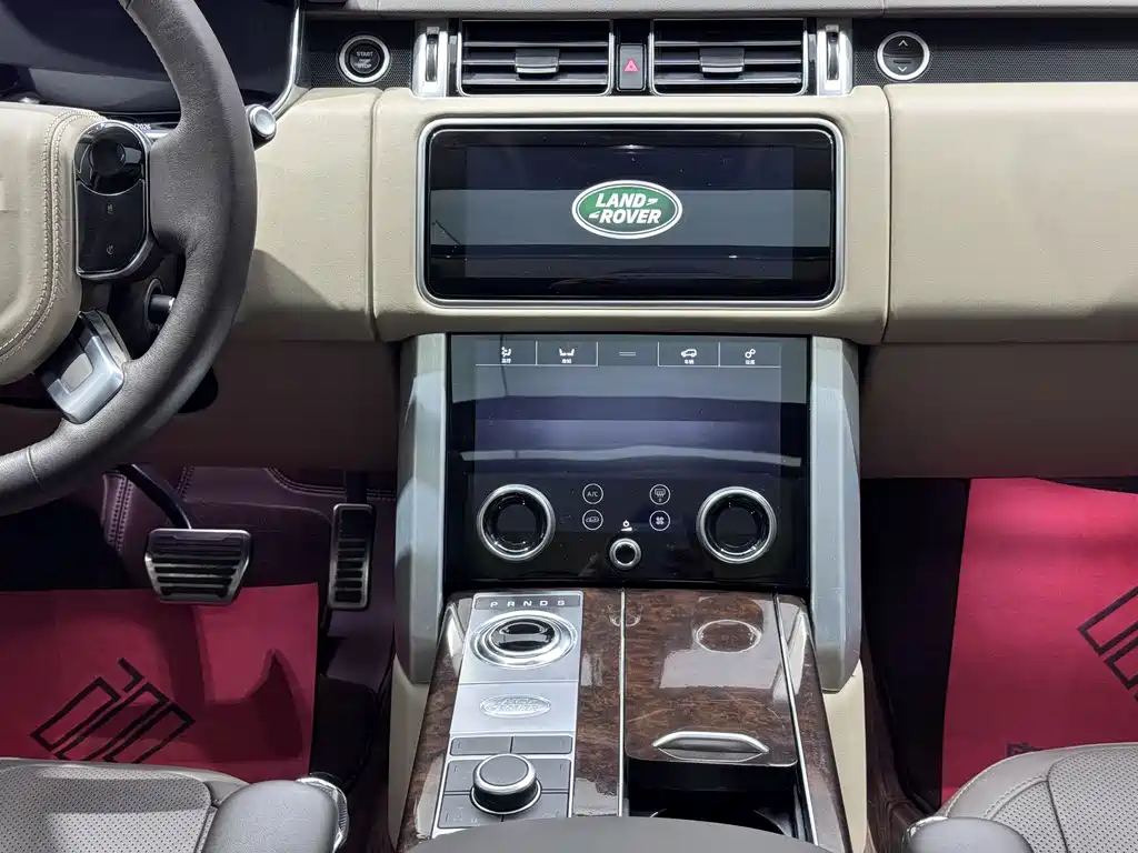 Land Rover Range Rover 2021 3.0 L6 Heritage Edition 2021 - thumbnail 15