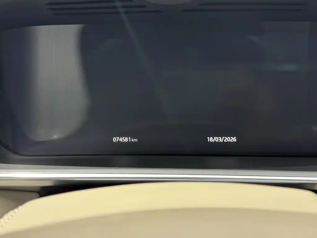 Land Rover Range Rover 2021 3.0 L6 Heritage Edition 2021 - thumbnail 19