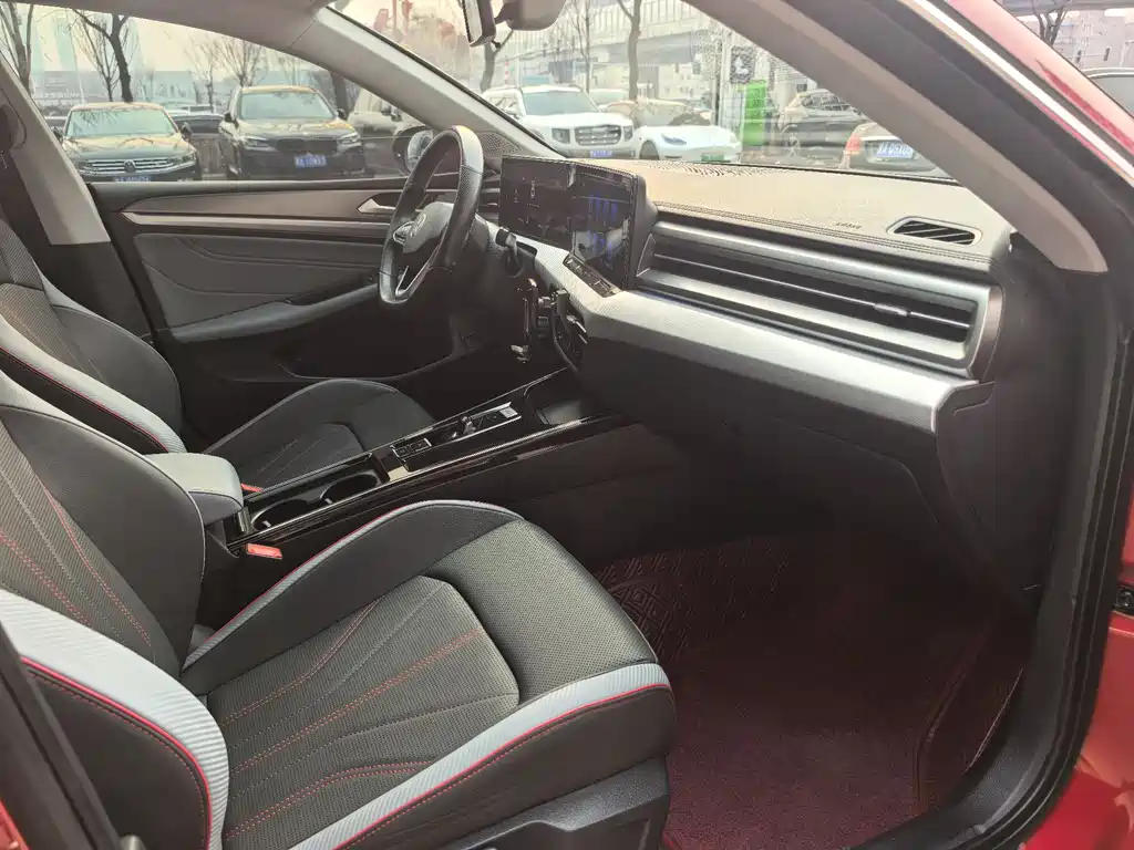 Volkswagen Lamando 2023 Lamando L 280TSI DSG Cool Spice Edition 2023 - thumbnail 14