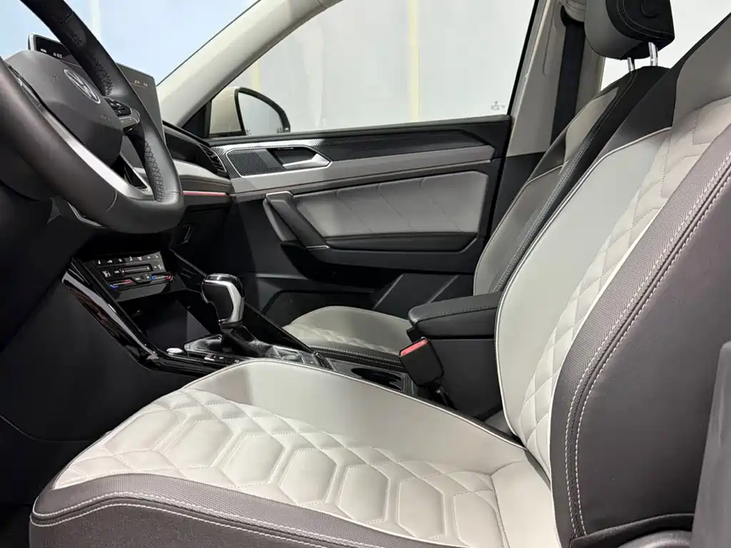 Volkswagen Tayron 2023 280TSI 2WD Luxury Plus Advanced Edition 2023 - thumbnail 13