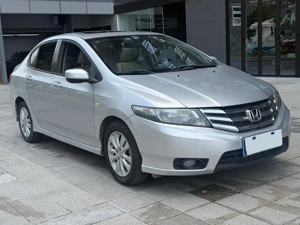 Honda Honda Civic 2012 1.5L Automatic Elite Edition 2013 - thumbnail 3