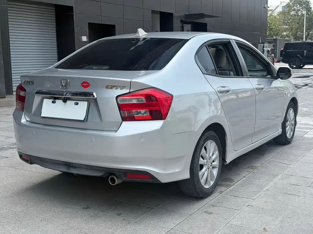 Honda Honda Civic 2012 1.5L Automatic Elite Edition 2013 - thumbnail 5