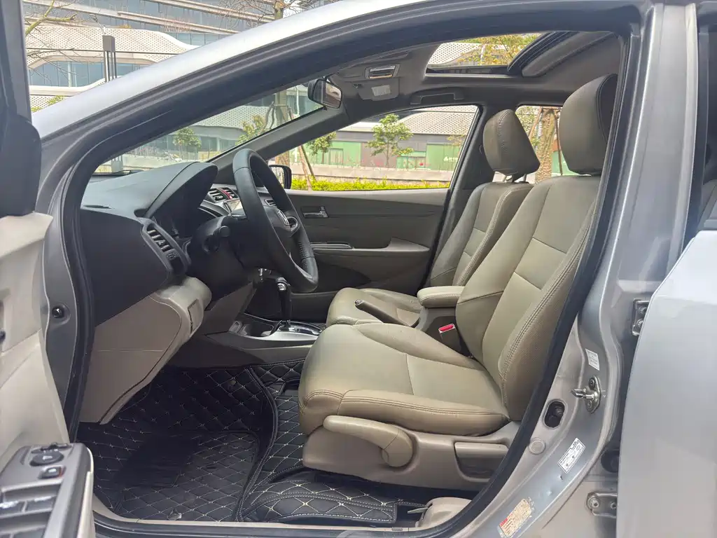 Honda Honda Civic 2012 1.5L Automatic Elite Edition 2013 - thumbnail 9