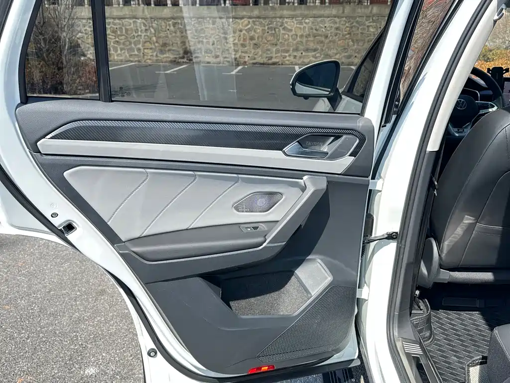 Volkswagen Tayron 2023 280TSI 2WD Luxury Plus Advanced Edition 2023 - thumbnail 16