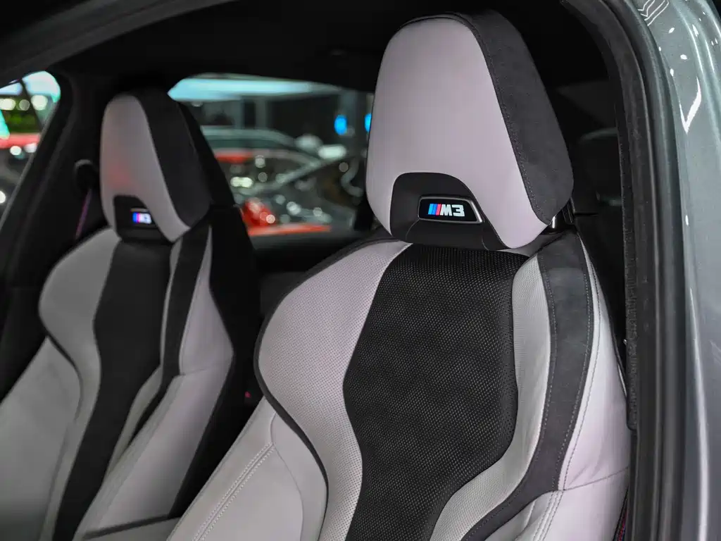 BMW BMW M3 2023 M3 Sedan M xDrive Thunder Edition 2024 - thumbnail 15