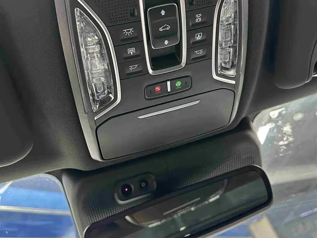 GAC Trumpchi GAC Trumpchi GS8 2022 Dual Engine Series 2.0TM FWD Luxury Edition (7-seater) 2022 - thumbnail 26