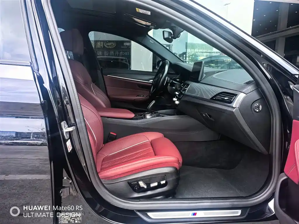 BMW BMW 5 Series 2021 530Li Luxury M Sport Package 2021 - thumbnail 5