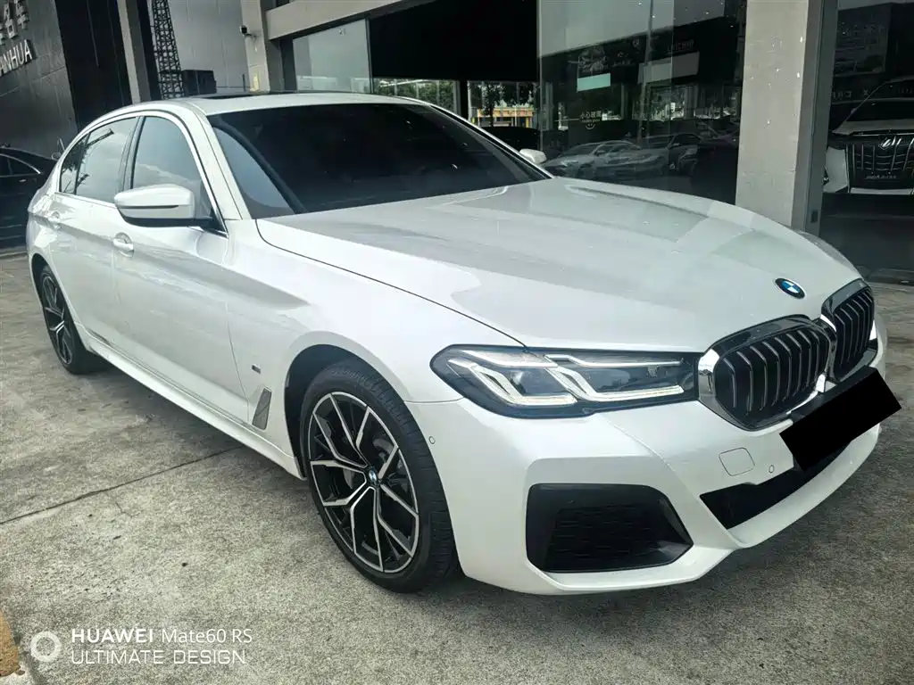 BMW BMW 5 Series 2022 Facelift 3 530Li Premium M Sport Package 2023 - thumbnail 2