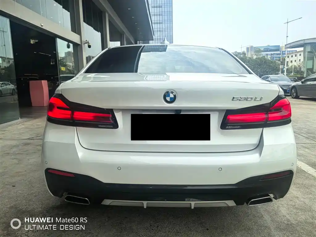 BMW BMW 5 Series 2022 Facelift 3 530Li Premium M Sport Package 2023 - thumbnail 20