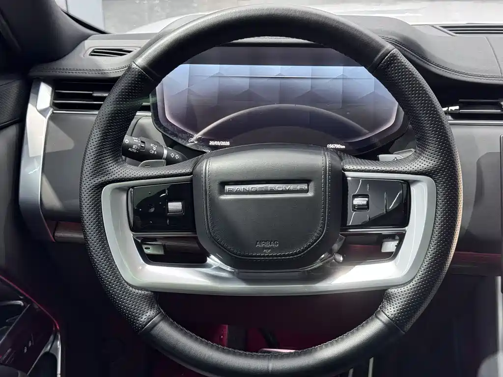 Land Rover Range Rover 2023 3.0 L6 400PS Autobiography LWB 7-seater 2023 - thumbnail 11