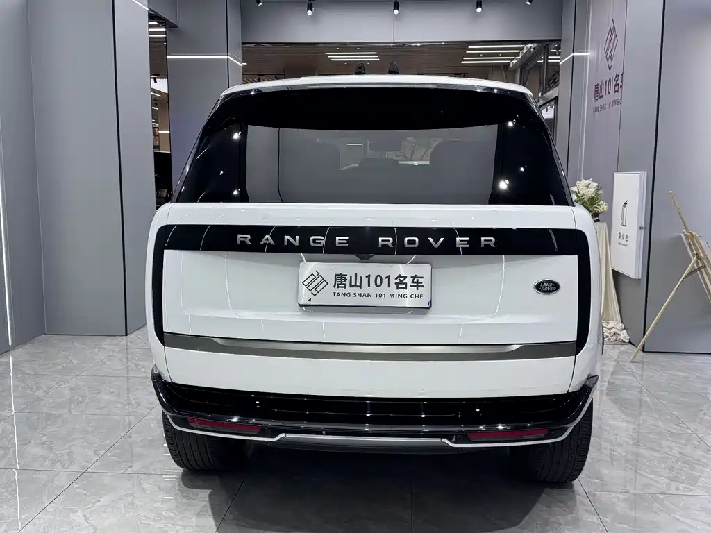 Land Rover Range Rover 2023 3.0 L6 400PS Autobiography LWB 7-seater 2023 - thumbnail 23