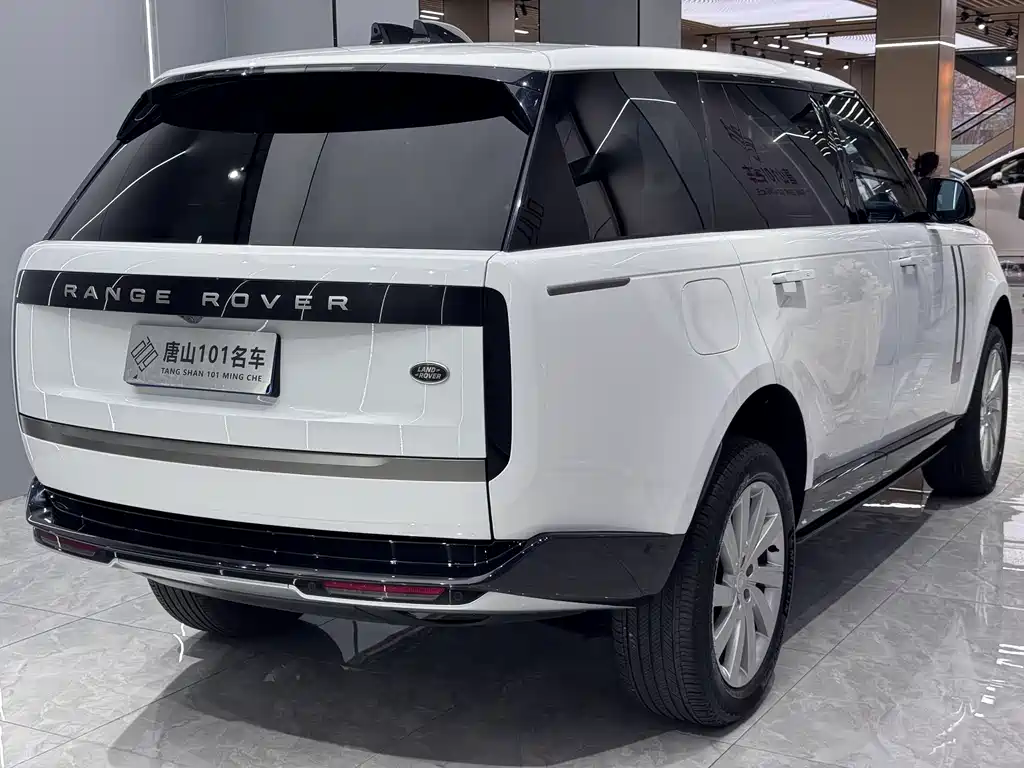 Land Rover Range Rover 2023 3.0 L6 400PS Autobiography LWB 7-seater 2023 - thumbnail 24