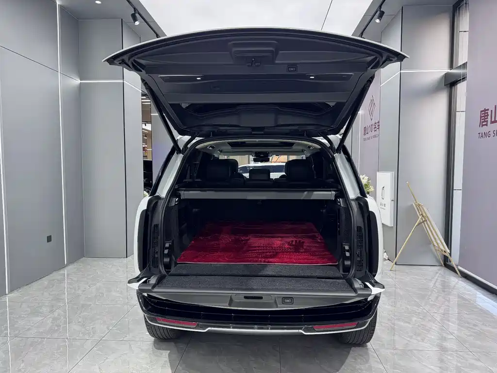 Land Rover Range Rover 2023 3.0 L6 400PS Autobiography LWB 7-seater 2023 - thumbnail 26