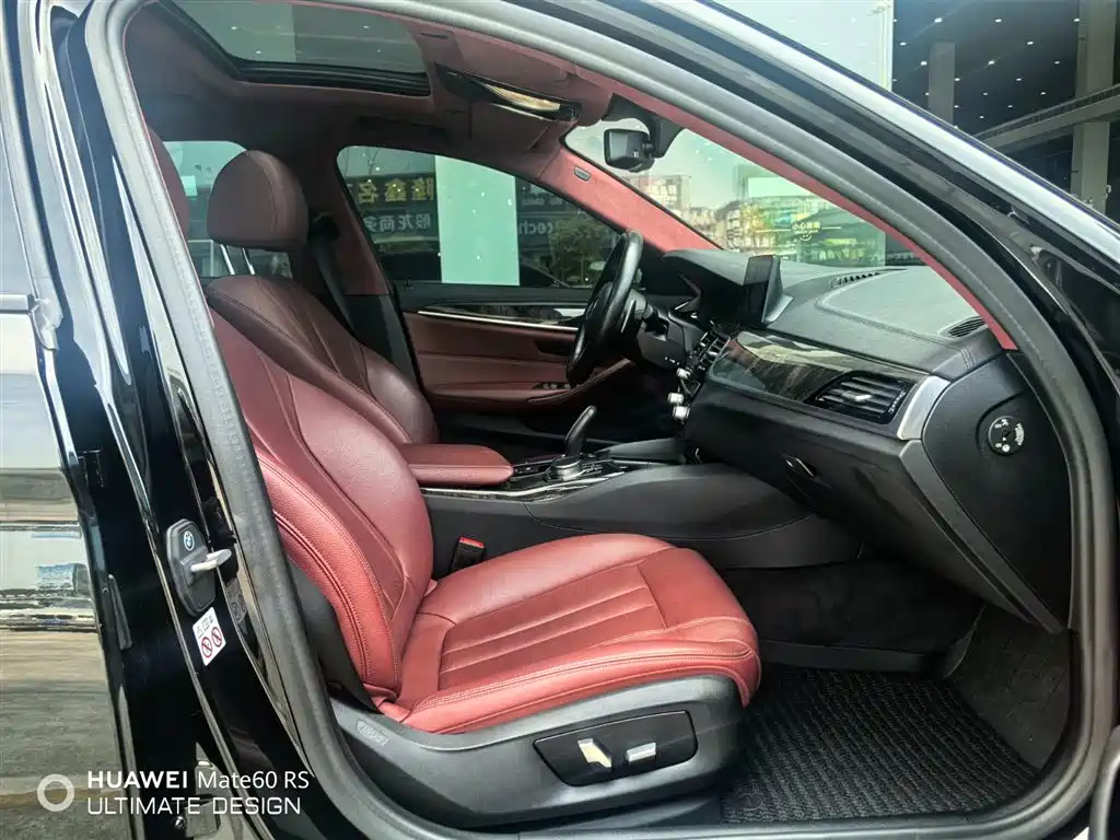 BMW BMW 5 Series 2019 530Li Luxury M Sport Package 2019 - thumbnail 6