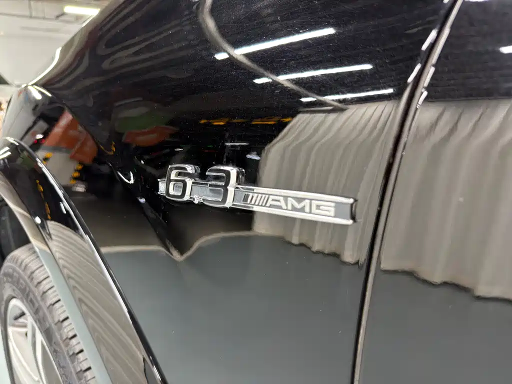 Mercedes-Benz Mercedes-Benz M-Class AMG 2011 ML 63 AMG 2010 - thumbnail 15