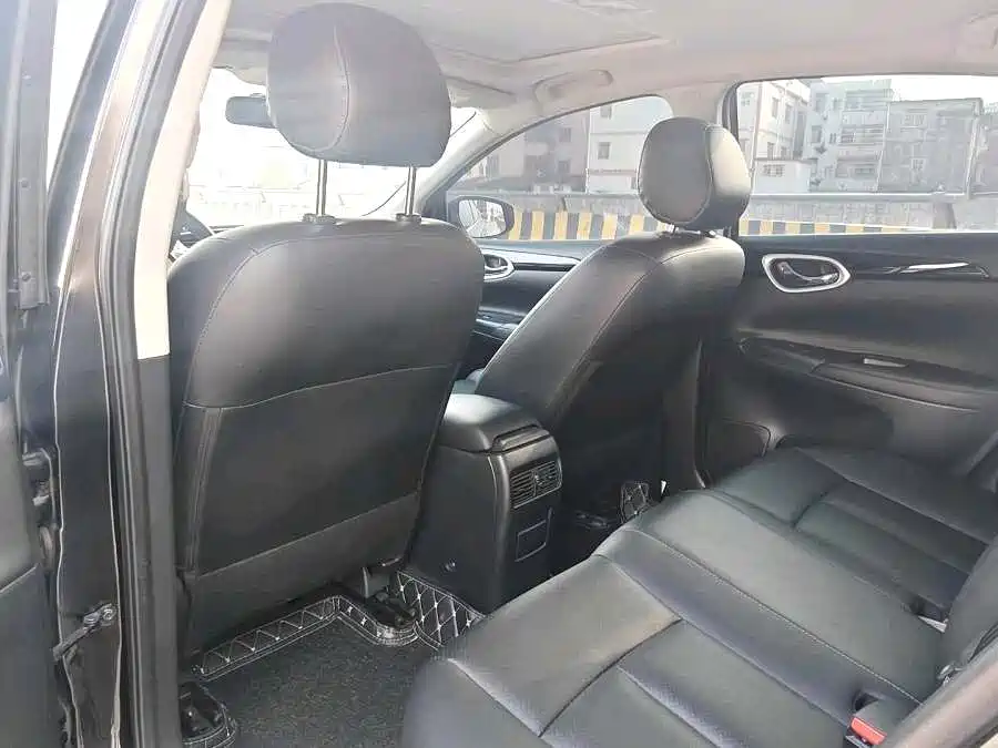 Nissan Nissan Sylphy 2021 Classic 1.6XL CVT Luxury Edition 2021 - thumbnail 5