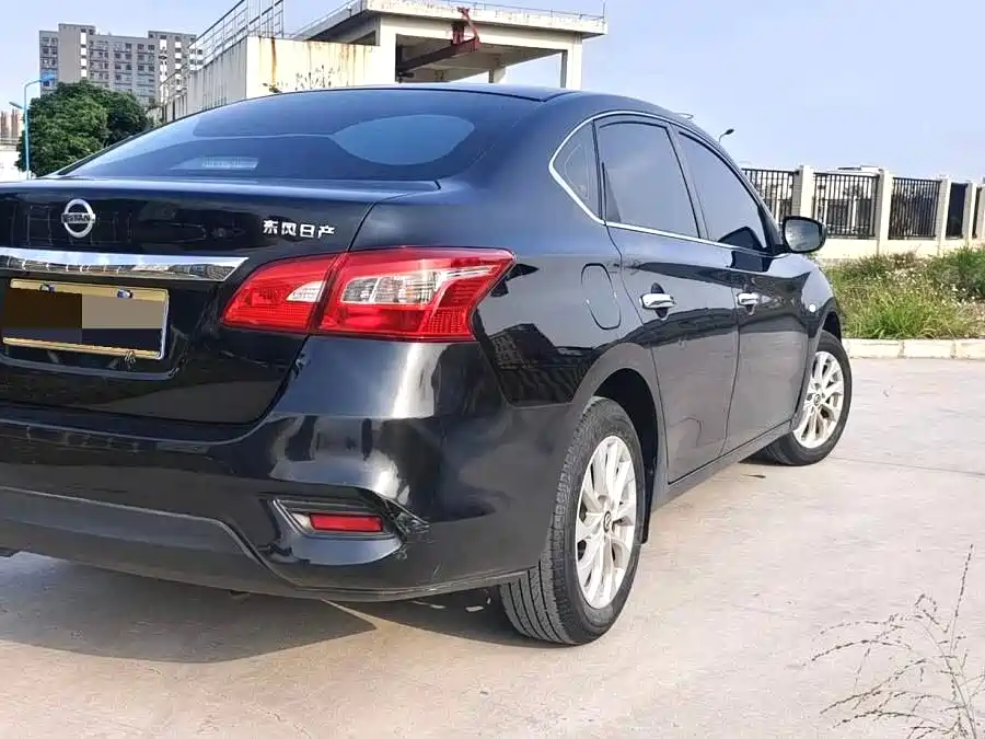 Nissan Nissan Sylphy 2021 Classic 1.6XL CVT Luxury Edition 2021 - thumbnail 7