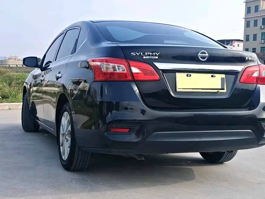 Nissan Nissan Sylphy 2021 Classic 1.6XL CVT Luxury Edition 2021 - thumbnail 9